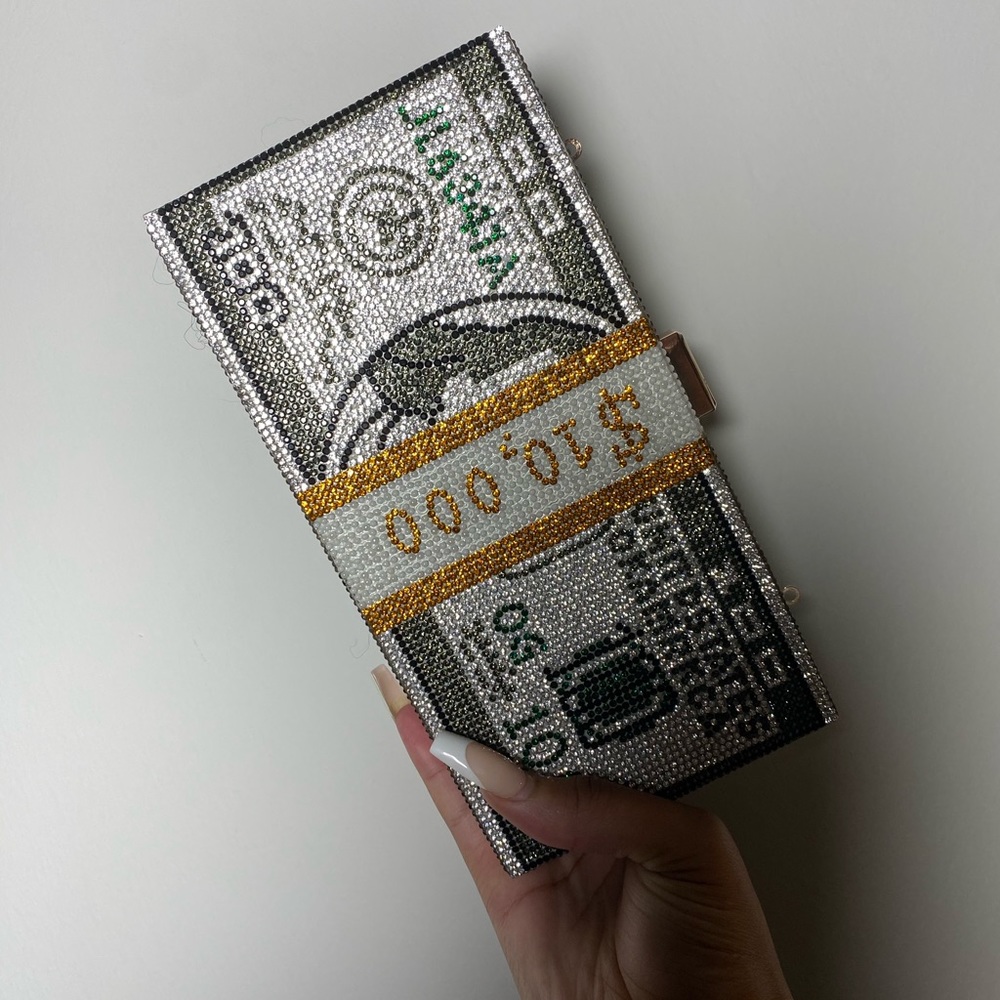 Dazzled money bag.